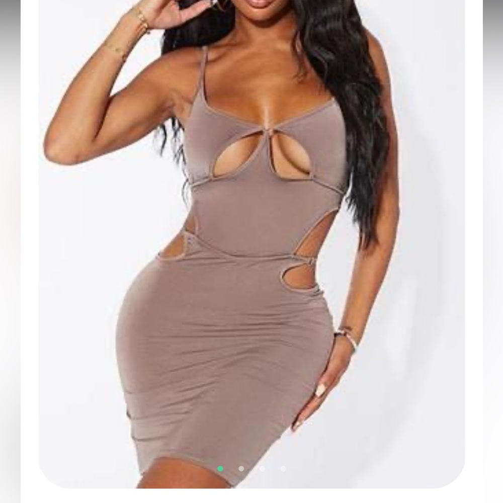 PLT Cut-Out Brown Dress